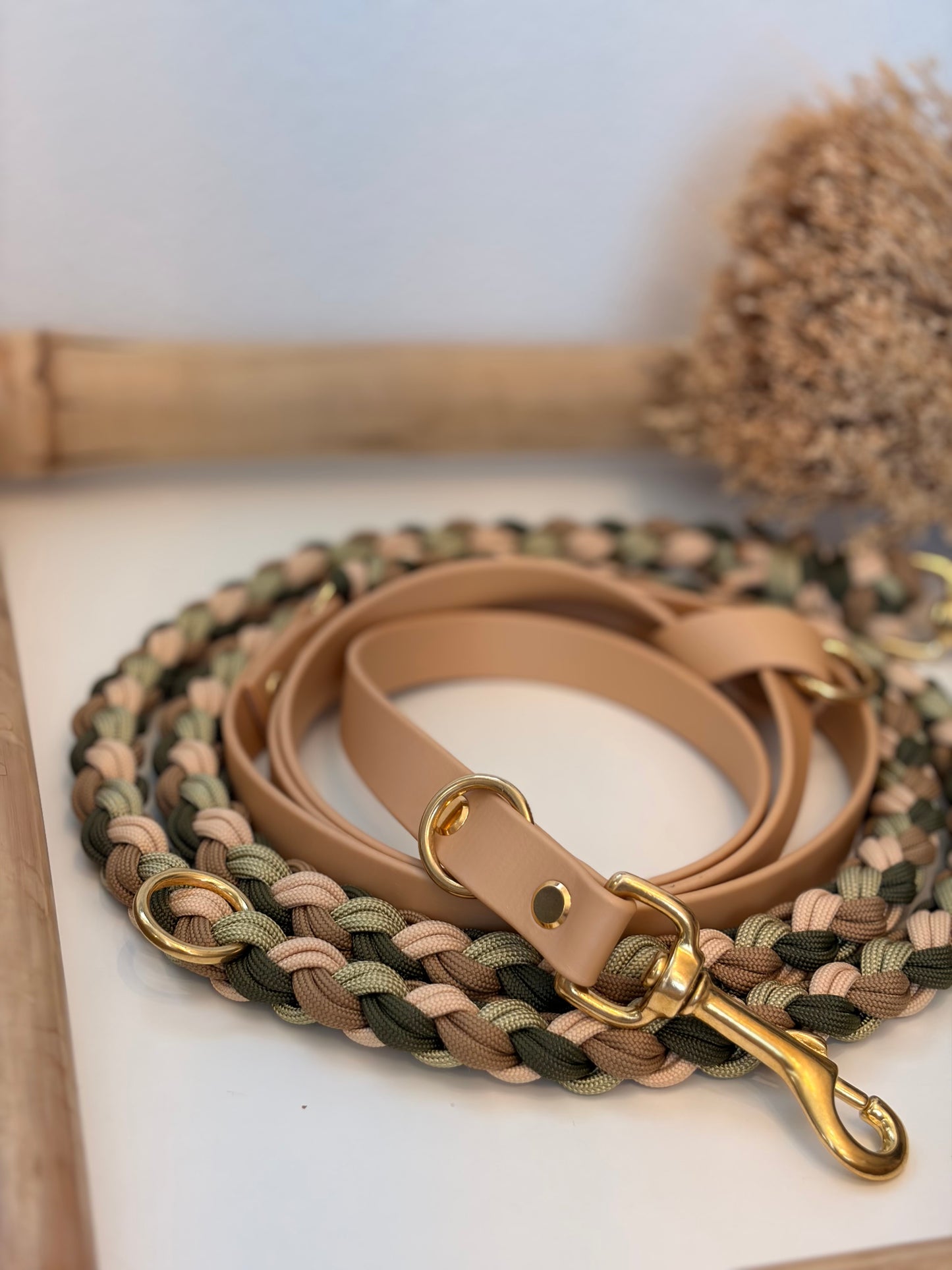 Paracordleine "Classic" mit Biothane in der Farbkombi "Sage Royal"